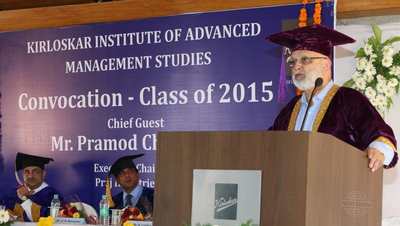 KIAMS-convocation-keynote-address-by-Pramod-Chaudhari,-Executive-Chairman,-Praj-Industries