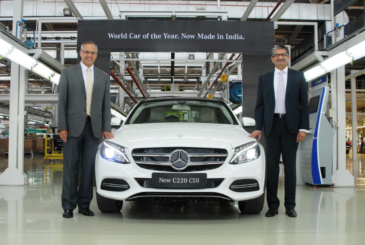 3. Mr. Eberhard Kern (left), Managing Director & CEO, Mercedes-Benz India and Mr. Piyush Arora (right), Executive Director, Operations, Mercedes-Benz India. with the new locally produced  Mercedes-Benz C 220 CDI