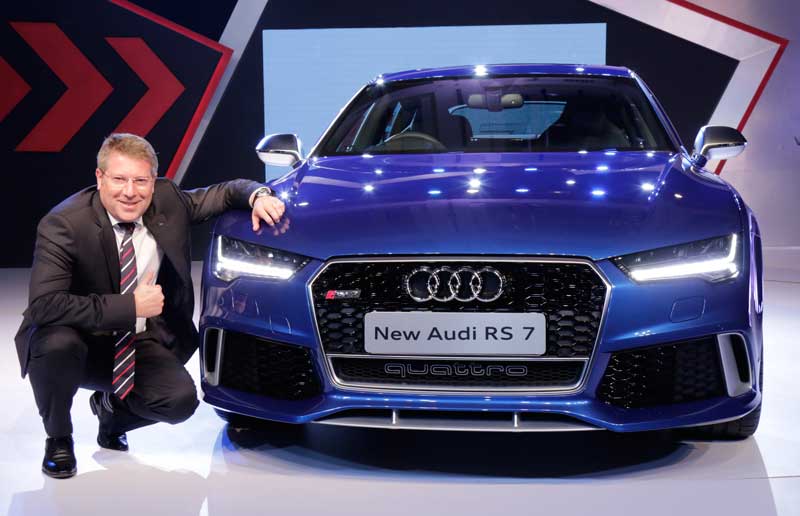 Mr.-Joe-King,-Head,-Audi-India-with-the-new-Audi-RS-7-Sportback-launched-at-INR-14,020,750_--(ex-showroom-Mumbai-and-Delhi)_2