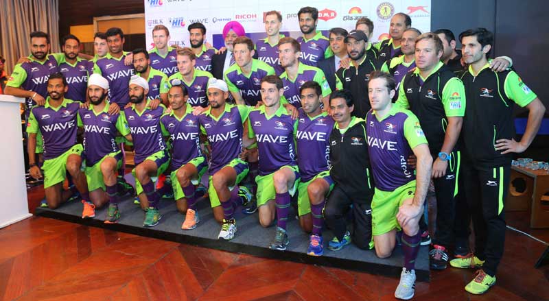 DELHI-WAVERIDERS-Unveils-Its-Young-Squad-for-Hockey-India-League-2016-at-Chandigarh_1