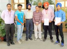 Aarshjot-Singh-,Parminder-Singh&-Vikrant-Thakur--soprtman-of-Ludhiana-College-of-Engineering-&-Technology,-Katani-Kalan--with-winning-Medels-copy