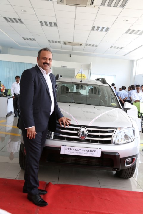 Mr. Sumit Sawhney, Country CEO and Managing Director, Renault India Operations (Small)