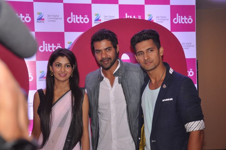 Sriti Jha, Shabir Ahuwalia and Ravi Dubey at the launch of dittoTV_1 (Small)