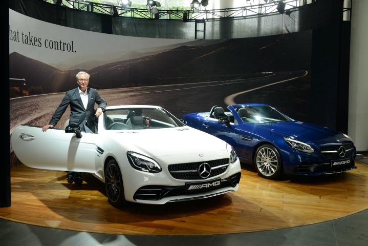 Mr. Roland Folger, Managing Director & CEO, Mercedes-Benz India at the launch of Mercedes-AMG SLC 43 in Delhi- 2 (Small)