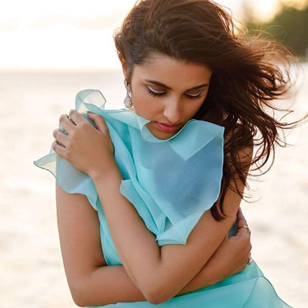 Parineeti-Chopra’s-pics-from-a-latest-magazine-photoshoot-will-instantly-make-you-miss-SUMMER1