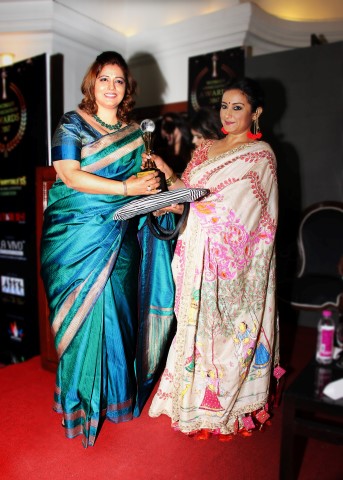 Richa Aggarwal with Divya Dutta (Small)