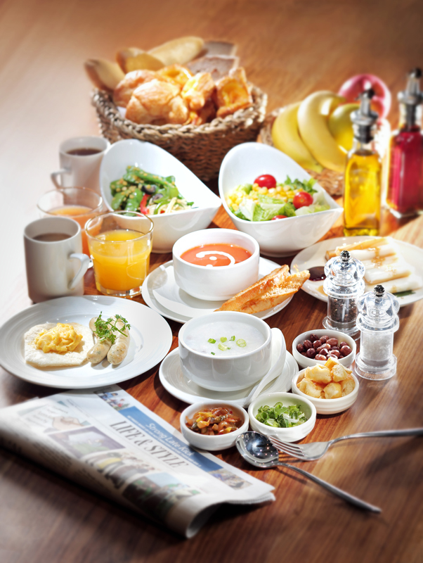 Breakfast-Medley-in-Plaza-Premium-Lounge